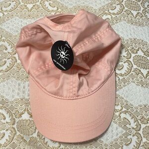 NWT Falls Creek Women’s Cap